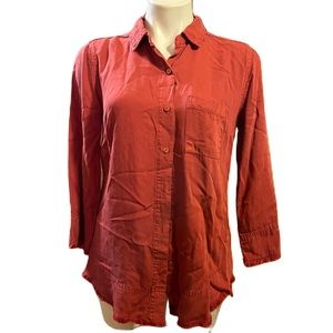 Liverpool Los Angeles rust colored raw hem button up shirt